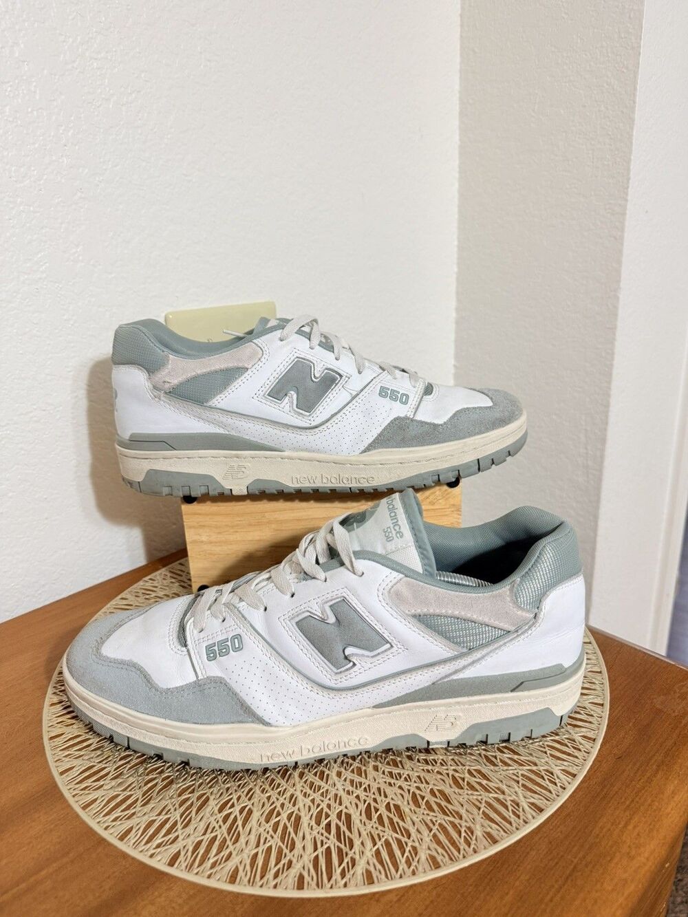 New Balance 550 White Juniper Low Top Leather Sneakers BB550NED Men’s size 13